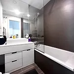 Oceana Views 3 Bedroom *