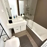 Oceana Views 3 Bedroom * Estepona