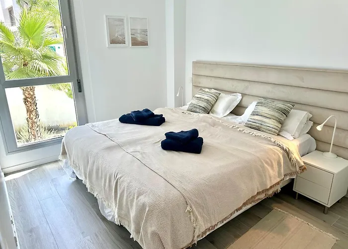 Oceana Views 3 Bedroom Apartamento *