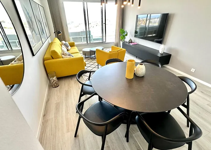 Oceana Views 3 Bedroom Appartement *