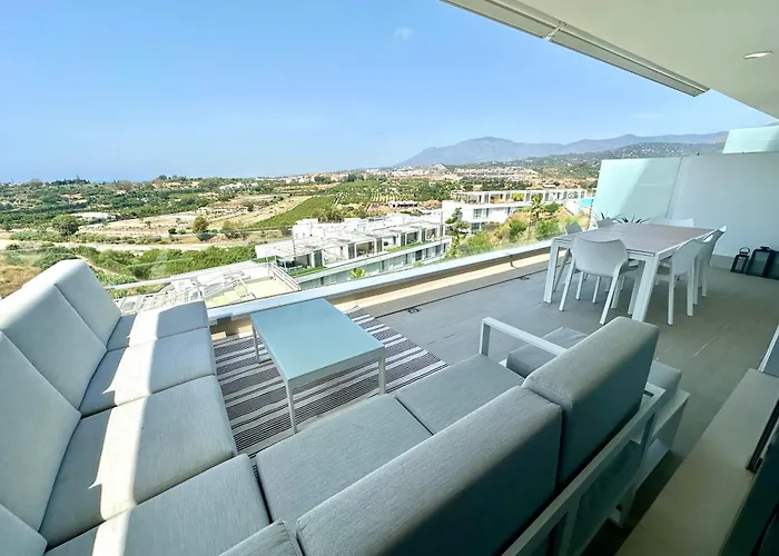 Oceana Views 3 Bedroom *