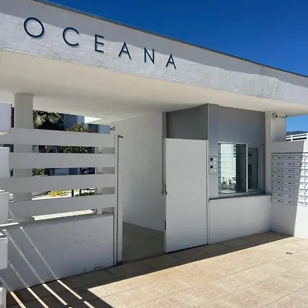 Oceana Views 3 Bedroom * Эстепона